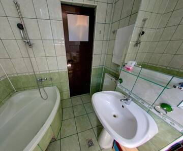 Фото номера Двухместный номер с 1 кроватью Отель Hotel Duet г. Питешти 11