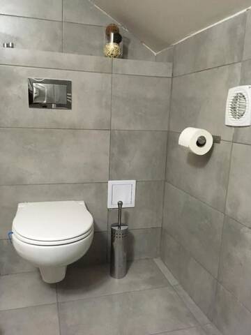 Фото номера Одноместный номер с собственной ванной комнатой Отель Net Hotel Pitesti г. Питешти 6