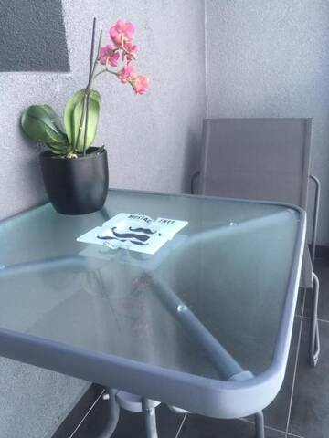 Фото номера Двухместный номер Делюкс с 2 отдельными кроватями Отель Net Hotel Pitesti г. Питешти 9