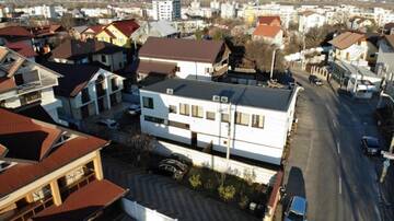Фото номера Стандартный двухместный номер с 1 кроватью Отели типа «постель и завтрак» Academia De Arhitectura г. Питешти 25