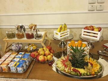 Фотографии Отель Hotel Victoria г. Питешти (Румыния) №3 Фото Отель Hotel Victoria г. Питешти 3